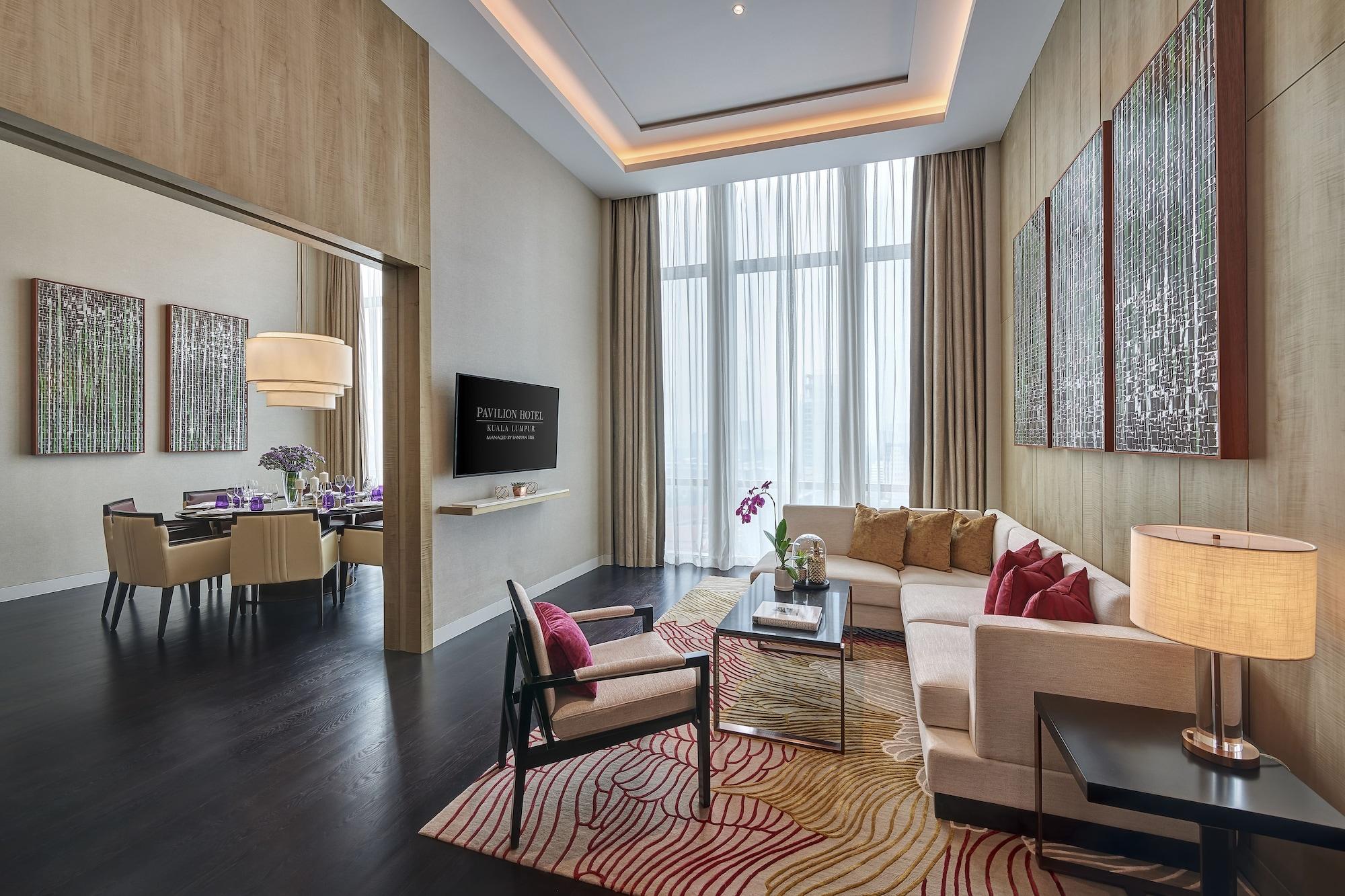 Pavilion Hotel Kuala Lumpur Managed By Banyan Tree Εξωτερικό φωτογραφία A suite at the hotel
